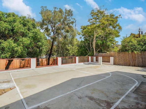 3614 Wawona Dr, San Diego CA 92106