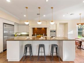 7424 La Mantanza, San Diego CA 92127