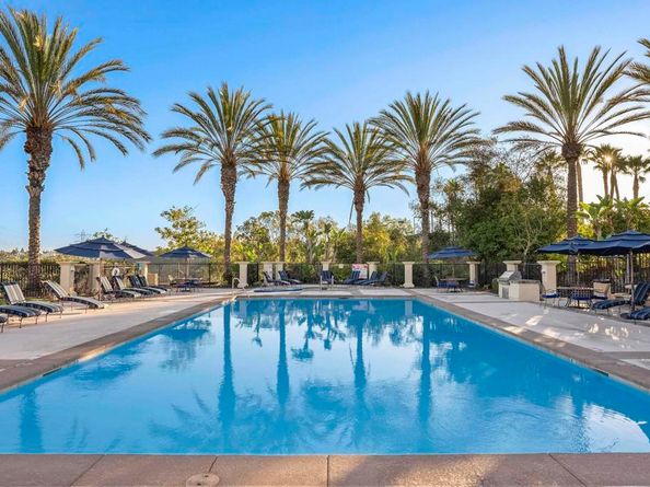 7424 La Mantanza, San Diego CA 92127