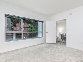 425 W Beech St 327, San Diego CA 92101