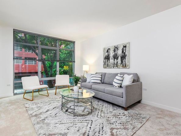 425 W Beech St 327, San Diego CA 92101