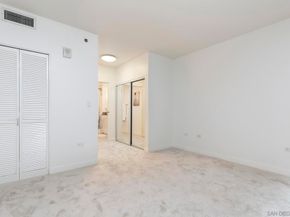 425 W Beech St 327, San Diego CA 92101