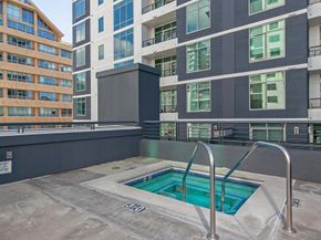 425 W Beech St 327, San Diego CA 92101