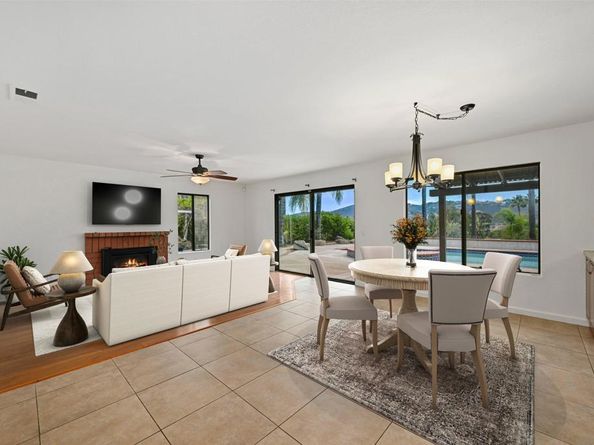 594 Allenwood Ln, Escondido CA 92029