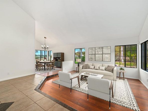 594 Allenwood Ln, Escondido CA 92029