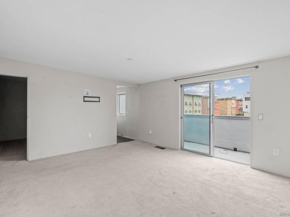 991 Sigsbee St, San Diego CA 92113