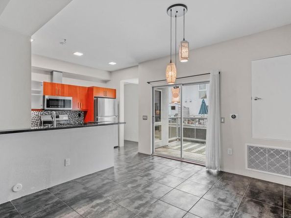 991 Sigsbee St, San Diego CA 92113