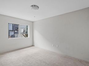 991 Sigsbee St, San Diego CA 92113