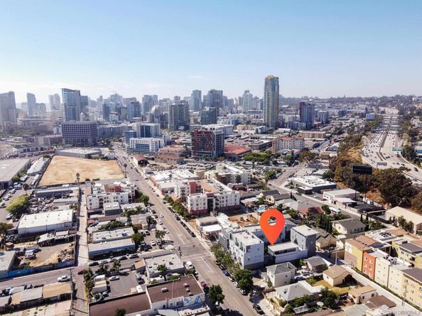 991 Sigsbee St, San Diego CA 92113