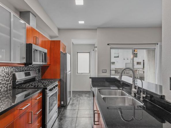 991 Sigsbee St, San Diego CA 92113