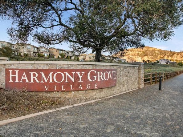 3012 Starry Night Dr, Escondido CA 92029