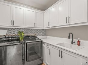 3012 Starry Night Dr, Escondido CA 92029