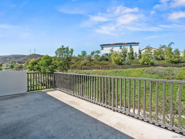 3012 Starry Night Dr, Escondido CA 92029