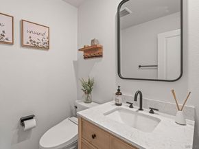 3012 Starry Night Dr, Escondido CA 92029