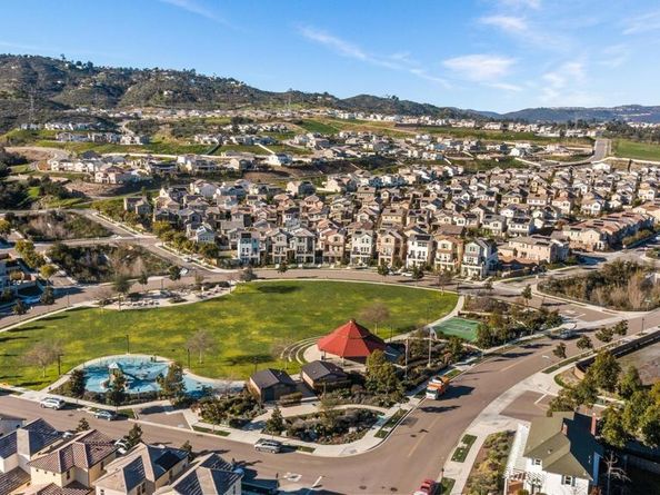 3012 Starry Night Dr, Escondido CA 92029