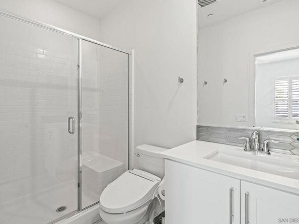 3012 Starry Night Dr, Escondido CA 92029