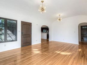 2858 E St, San Diego CA 92102