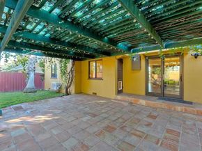 2858 E St, San Diego CA 92102