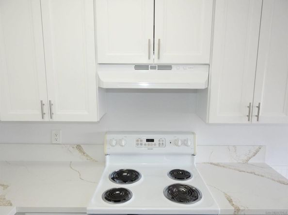 6990 Caminito Perico, San Diego CA 92119