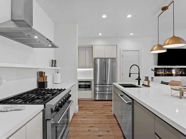 806 N Cleveland St Unit 1, Oceanside CA 92054