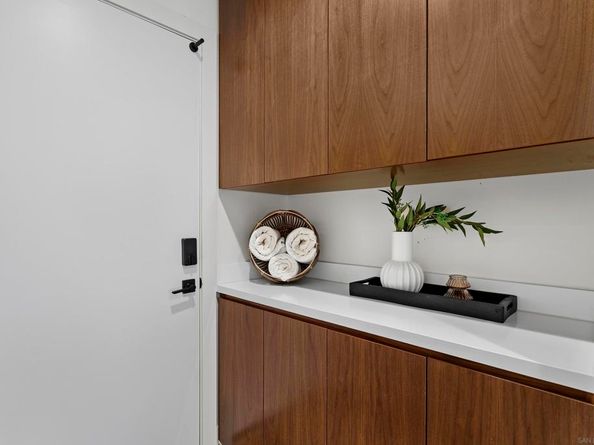 806 N Cleveland St Unit 1, Oceanside CA 92054