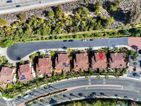 7435 Neptune Dr, Carlsbad CA 92011