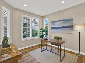 7435 Neptune Dr, Carlsbad CA 92011