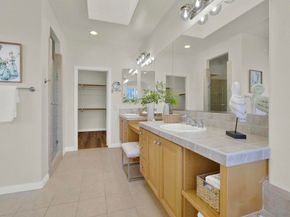 7435 Neptune Dr, Carlsbad CA 92011