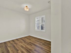 7435 Neptune Dr, Carlsbad CA 92011