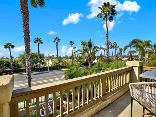 7435 Neptune Dr, Carlsbad CA 92011