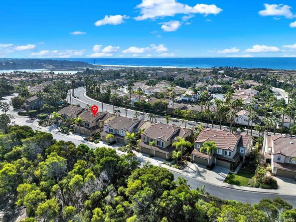 7435 Neptune Dr, Carlsbad CA 92011