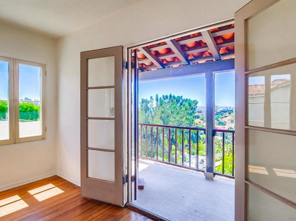 2854 Albatross Street, San Diego CA 92103