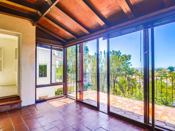 2854 Albatross Street, San Diego CA 92103