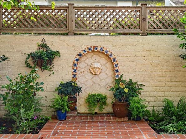 7725 Whitefield Pl, La Jolla CA 92037