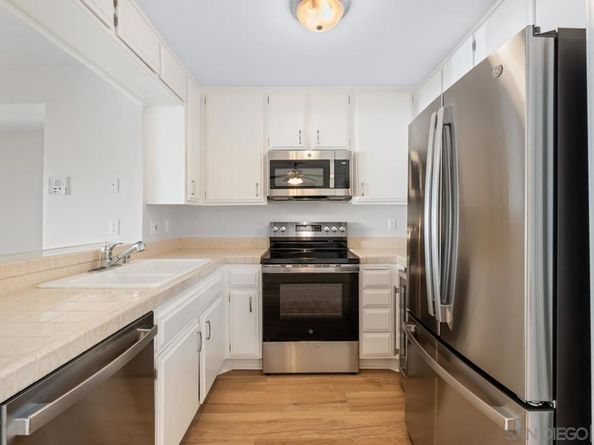 6747 Friars Rd 110, San Diego CA 92108