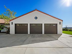 1170 Rancho Encinitas Dr, Encinitas CA 92024
