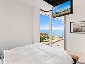 6653 Neptune Share B, La Jolla CA 92037