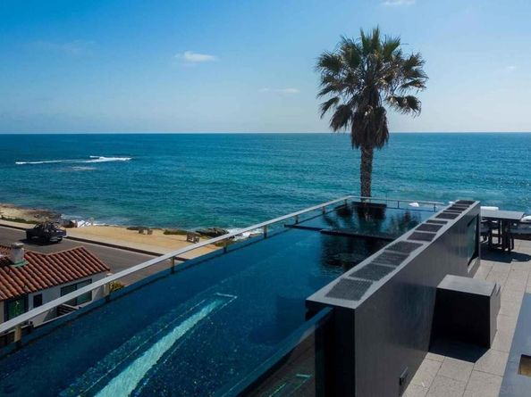 6653 Neptune Share B, La Jolla CA 92037