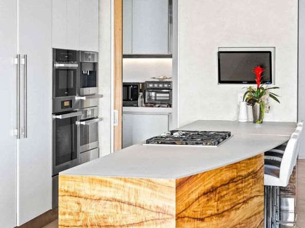 6653 Neptune Share B, La Jolla CA 92037