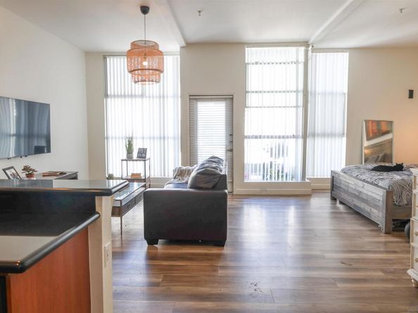 120 Island Ave 332, San Diego CA 92101