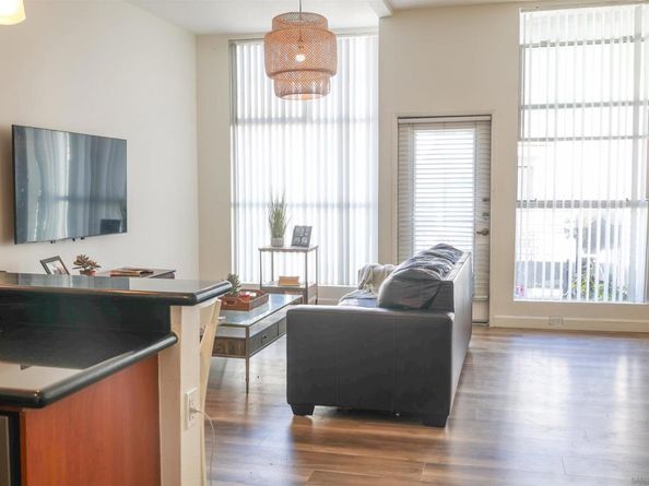 120 Island Ave 332, San Diego CA 92101