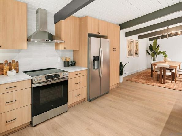 5672 Dartford Way, San Diego CA 92120