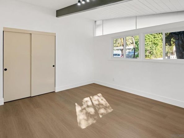 5672 Dartford Way, San Diego CA 92120