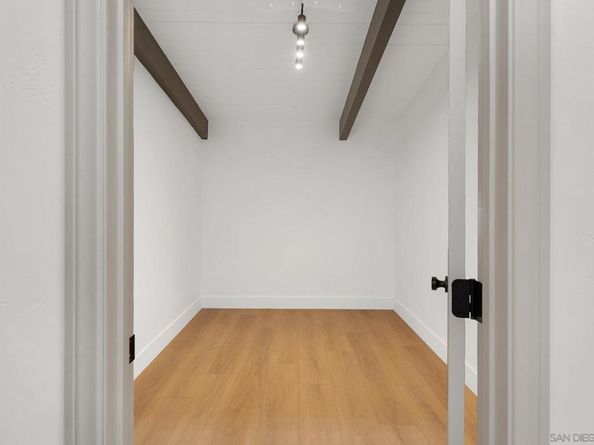 5672 Dartford Way, San Diego CA 92120