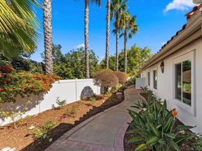 4946 Alicante Way, Oceanside CA 92056
