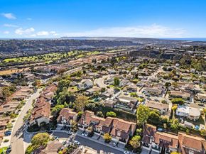 1418 Camino Zalce, San Diego CA 92111