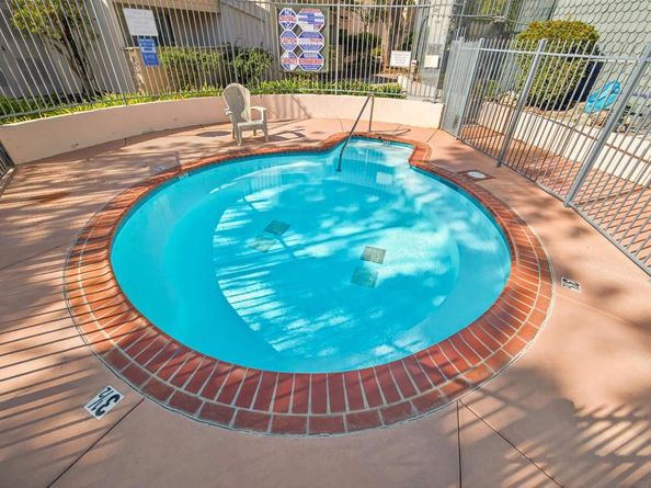 3290 Ashford St Unit E, San Diego CA 92111