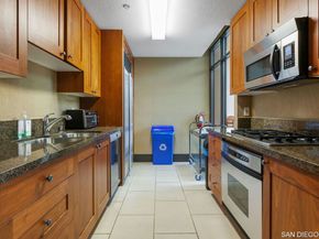 700 W Harbor DR 806, San Diego CA 92101