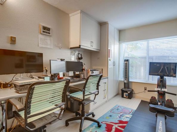 2366 Grand Ave, San Diego CA 92109