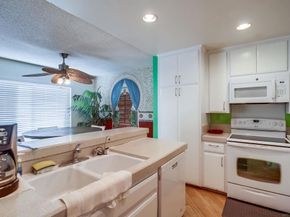 2366 Grand Ave, San Diego CA 92109